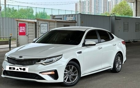 KIA K5 II, 2018 год, 1 550 066 рублей, 3 фотография