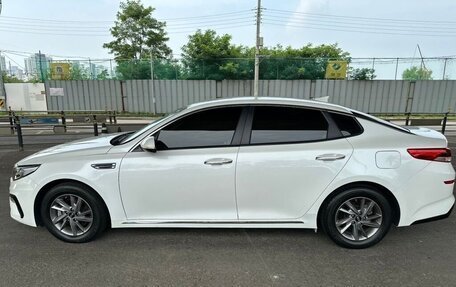 KIA K5 II, 2018 год, 1 550 066 рублей, 6 фотография