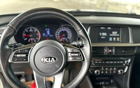 KIA K5 II, 2018 год, 1 550 066 рублей, 8 фотография