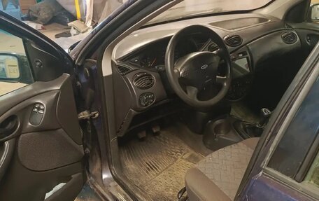 Ford Focus IV, 2001 год, 145 000 рублей, 2 фотография