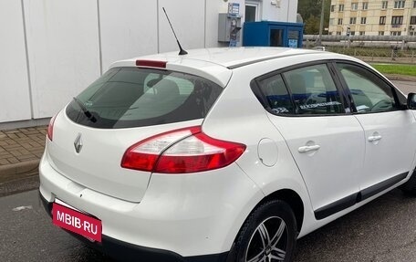 Renault Megane III, 2013 год, 600 000 рублей, 4 фотография