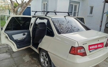 Daewoo Nexia I рестайлинг, 2010 год, 320 000 рублей, 6 фотография