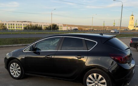 Opel Astra J, 2011 год, 830 000 рублей, 5 фотография