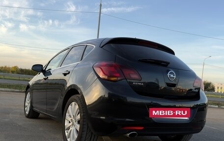 Opel Astra J, 2011 год, 830 000 рублей, 4 фотография
