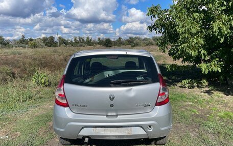 Renault Sandero I, 2013 год, 380 000 рублей, 5 фотография