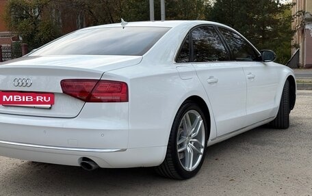 Audi A8, 2010 год, 1 700 000 рублей, 4 фотография