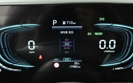 KIA Niro, 2023 год, 1 770 000 рублей, 9 фотография