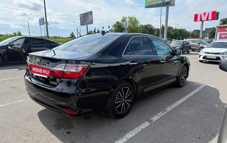 Toyota Camry, 2017 год, 2 100 000 рублей, 2 фотография