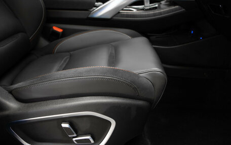 Geely Tugella FY11, 2023 год, 2 675 000 рублей, 32 фотография