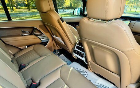 Land Rover Range Rover IV рестайлинг, 2023 год, 18 990 000 рублей, 26 фотография