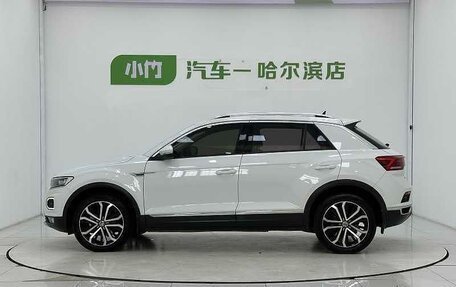 Volkswagen T-Roc I, 2022 год, 1 750 000 рублей, 5 фотография