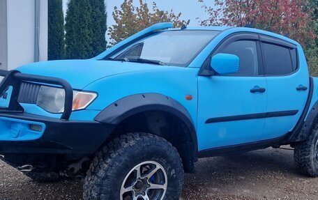 Mitsubishi L200 IV рестайлинг, 2008 год, 1 000 000 рублей, 5 фотография