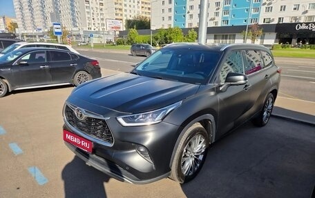 Toyota Highlander, 2024 год, 4 800 000 рублей, 6 фотография