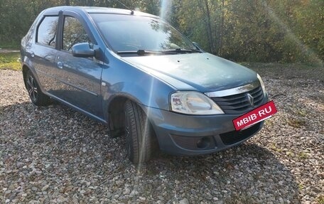 Renault Logan I, 2010 год, 490 000 рублей, 2 фотография