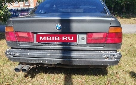 BMW 5 серия, 1988 год, 185 000 рублей, 2 фотография