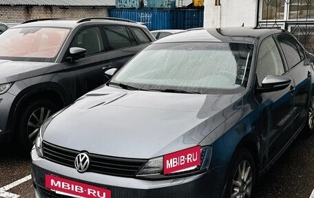 Volkswagen Jetta VI, 2011 год, 930 000 рублей, 7 фотография