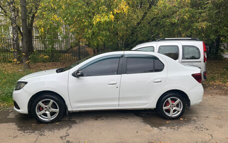 Renault Logan II, 2018 год, 670 000 рублей, 2 фотография