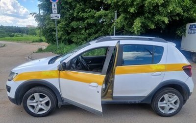 Renault Sandero II рестайлинг, 2016 год, 850 000 рублей, 1 фотография