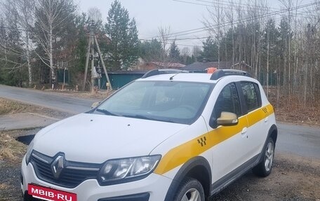Renault Sandero II рестайлинг, 2016 год, 850 000 рублей, 8 фотография