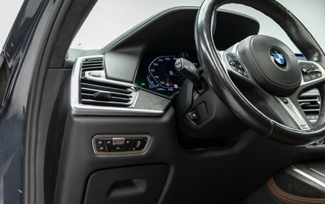 BMW X7, 2021 год, 8 490 000 рублей, 13 фотография