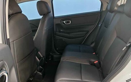 Honda Vezel, 2023 год, 1 930 000 рублей, 8 фотография