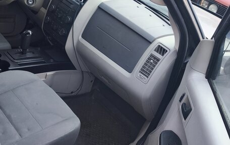 Ford Escape II, 2008 год, 500 000 рублей, 22 фотография