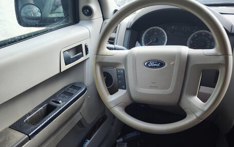 Ford Escape II, 2008 год, 500 000 рублей, 23 фотография