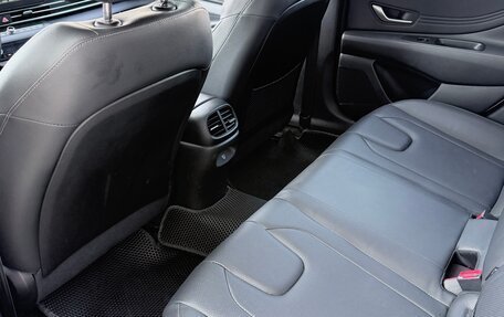 Hyundai Elantra, 2024 год, 2 200 000 рублей, 11 фотография