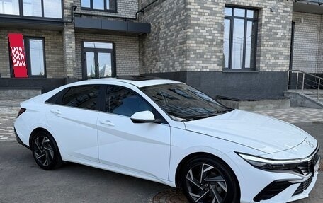 Hyundai Elantra, 2024 год, 2 200 000 рублей, 6 фотография