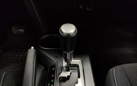 Toyota RAV4, 2017 год, 2 580 000 рублей, 13 фотография