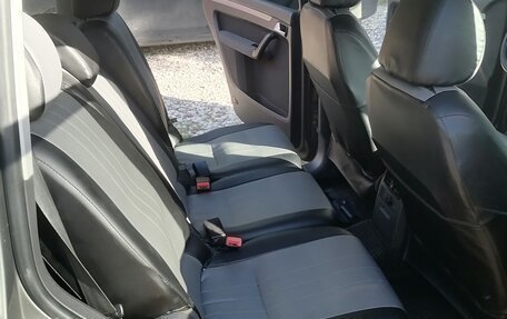 Volkswagen Touran III, 2009 год, 798 000 рублей, 9 фотография