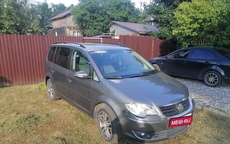 Volkswagen Touran III, 2009 год, 798 000 рублей, 15 фотография