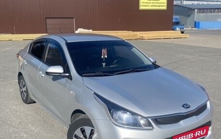 KIA Rio IV, 2017 год, 1 210 000 рублей, 4 фотография