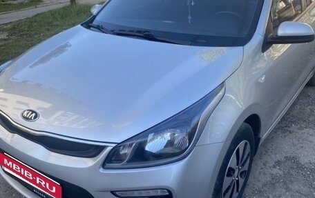 KIA Rio IV, 2017 год, 1 210 000 рублей, 8 фотография