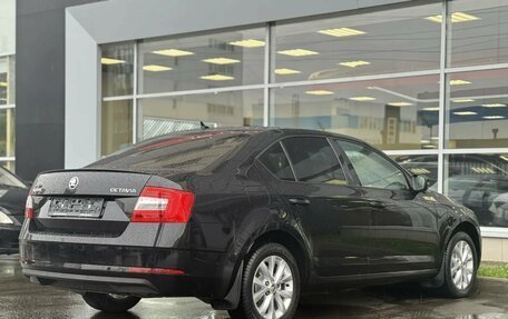 Skoda Octavia, 2017 год, 1 940 000 рублей, 6 фотография