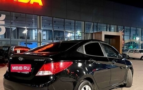 Hyundai Solaris II рестайлинг, 2013 год, 730 000 рублей, 4 фотография