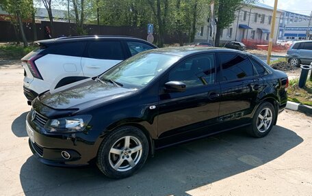 Volkswagen Polo VI (EU Market), 2012 год, 725 000 рублей, 3 фотография
