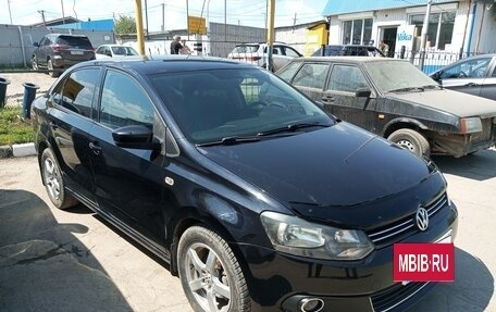 Volkswagen Polo VI (EU Market), 2012 год, 725 000 рублей, 4 фотография