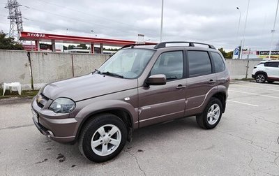 Chevrolet Niva I рестайлинг, 2018 год, 745 000 рублей, 1 фотография