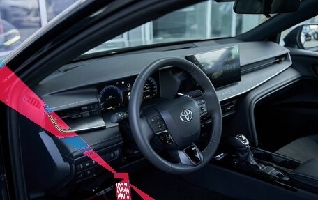 Toyota Camry, 2025 год, 4 299 900 рублей, 10 фотография