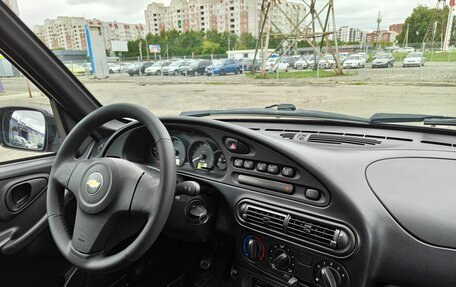 Chevrolet Niva I рестайлинг, 2018 год, 745 000 рублей, 5 фотография