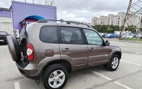 Chevrolet Niva I рестайлинг, 2018 год, 745 000 рублей, 3 фотография