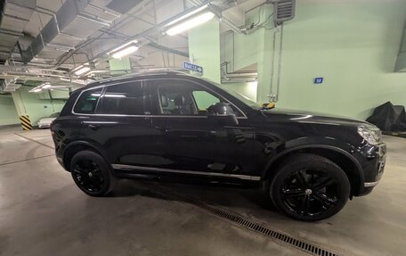 Volkswagen Touareg III, 2017 год, 3 500 000 рублей, 4 фотография