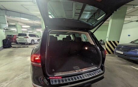 Volkswagen Touareg III, 2017 год, 3 500 000 рублей, 15 фотография