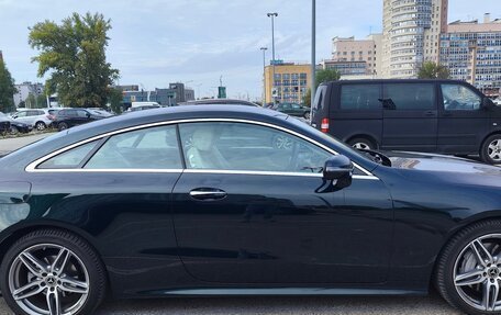 Mercedes-Benz E-Класс, 2018 год, 4 500 000 рублей, 5 фотография