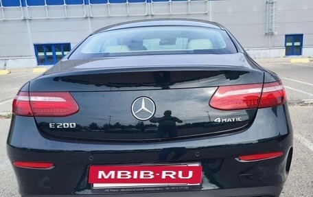 Mercedes-Benz E-Класс, 2018 год, 4 500 000 рублей, 8 фотография