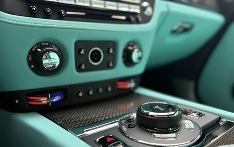 Rolls-Royce Wraith, 2019 год, 28 000 000 рублей, 15 фотография