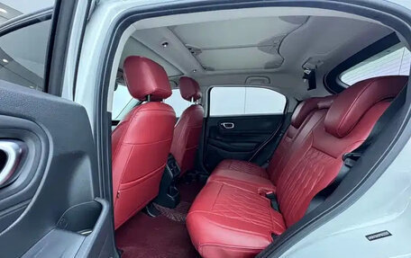 Honda Vezel, 2023 год, 1 475 000 рублей, 14 фотография