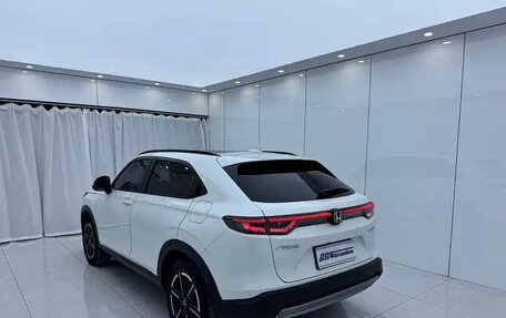 Honda Vezel, 2023 год, 1 475 000 рублей, 17 фотография