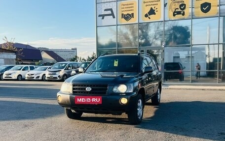Toyota Kluger I, 2002 год, 899 999 рублей, 2 фотография